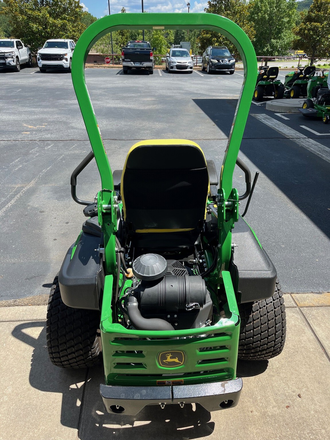 2023 John Deere Z920M Image 4