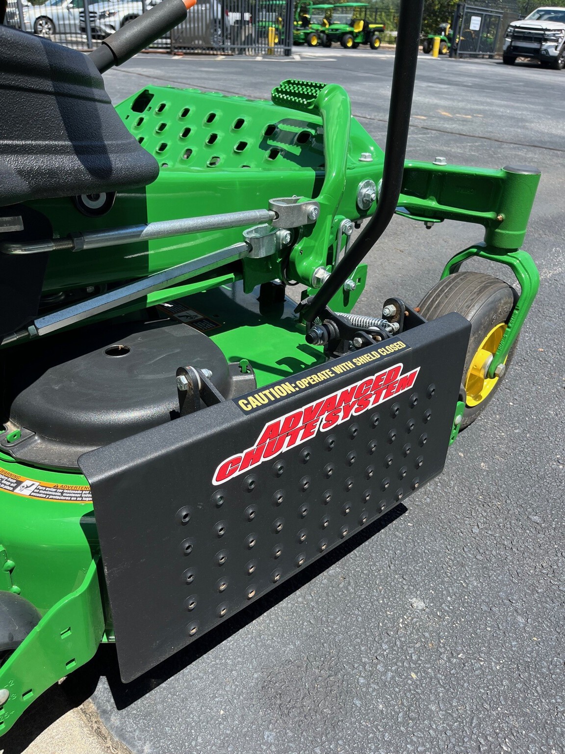 2023 John Deere Z920M Image 7