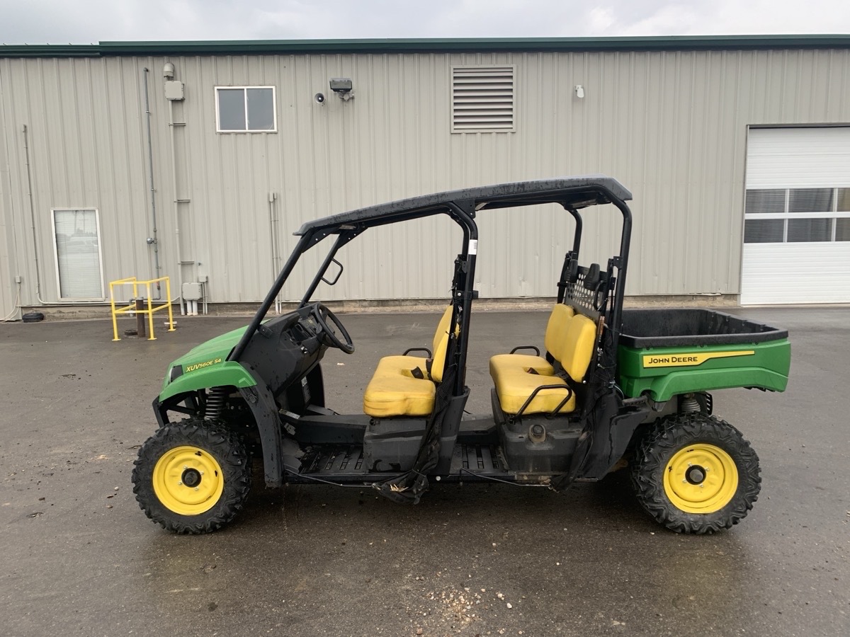 2021 John Deere XUV 560E Image 1