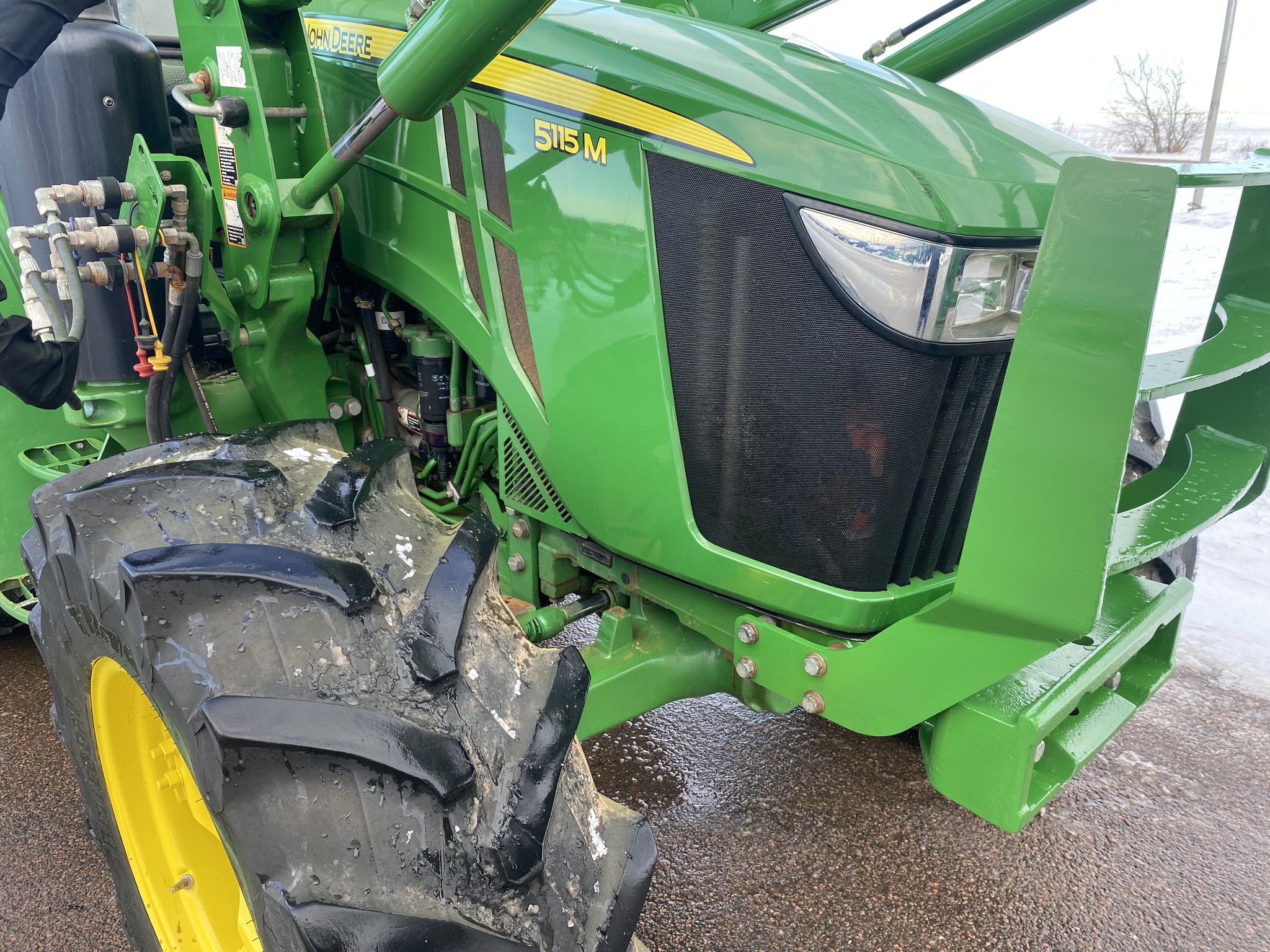 2021 John Deere 5115M Image 20