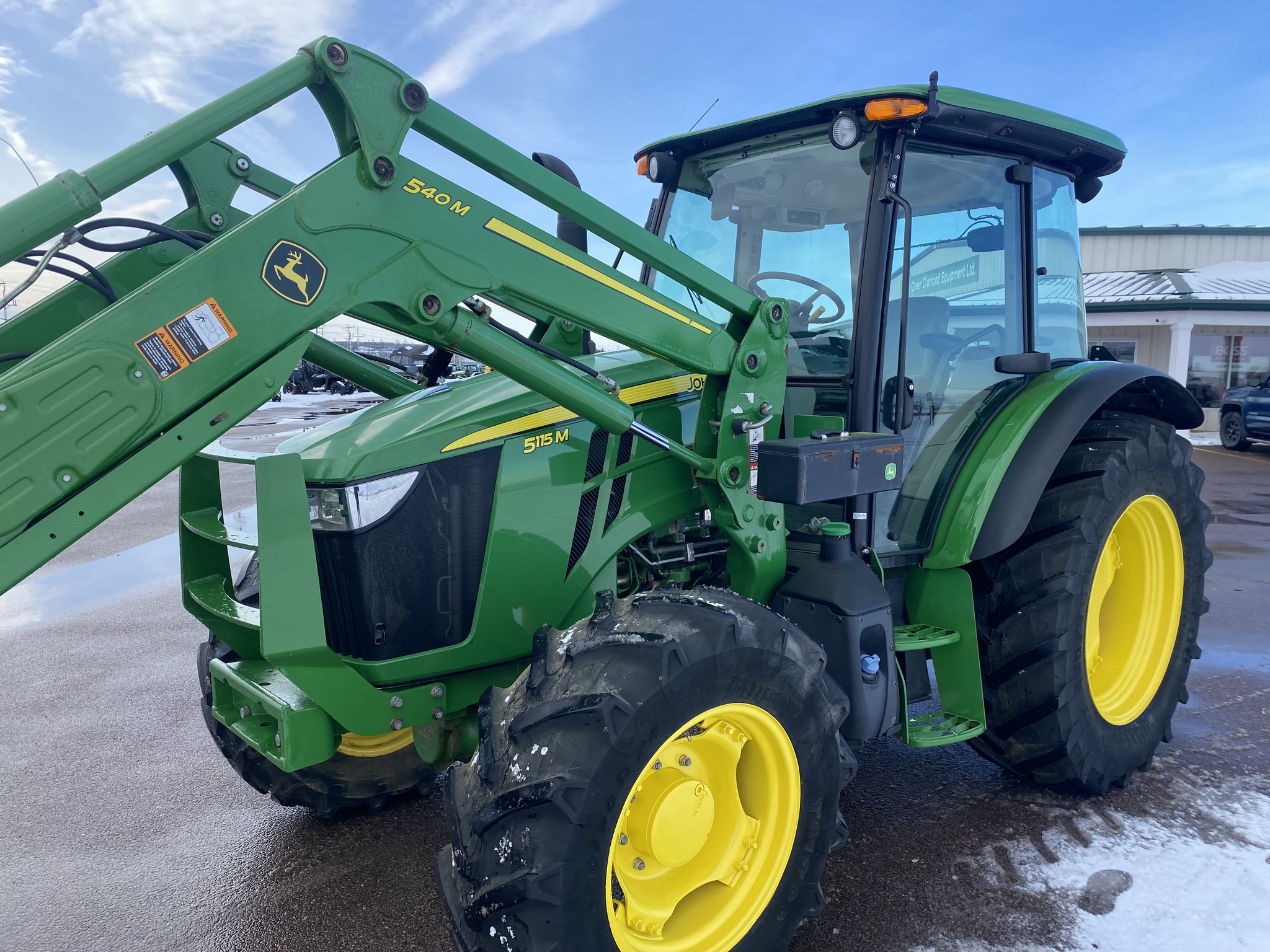 2021 John Deere 5115M Image 5