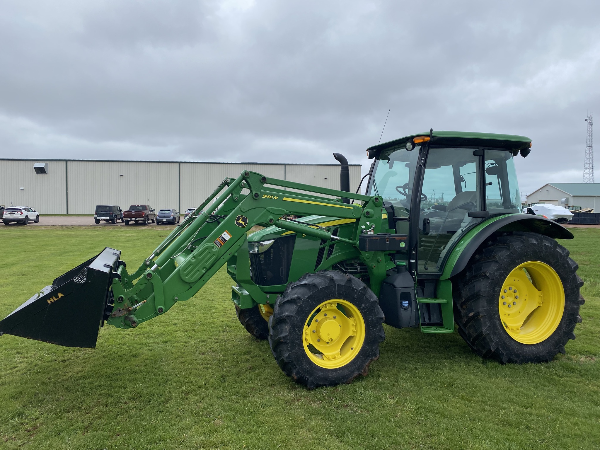 2021 John Deere 5115M Image 5