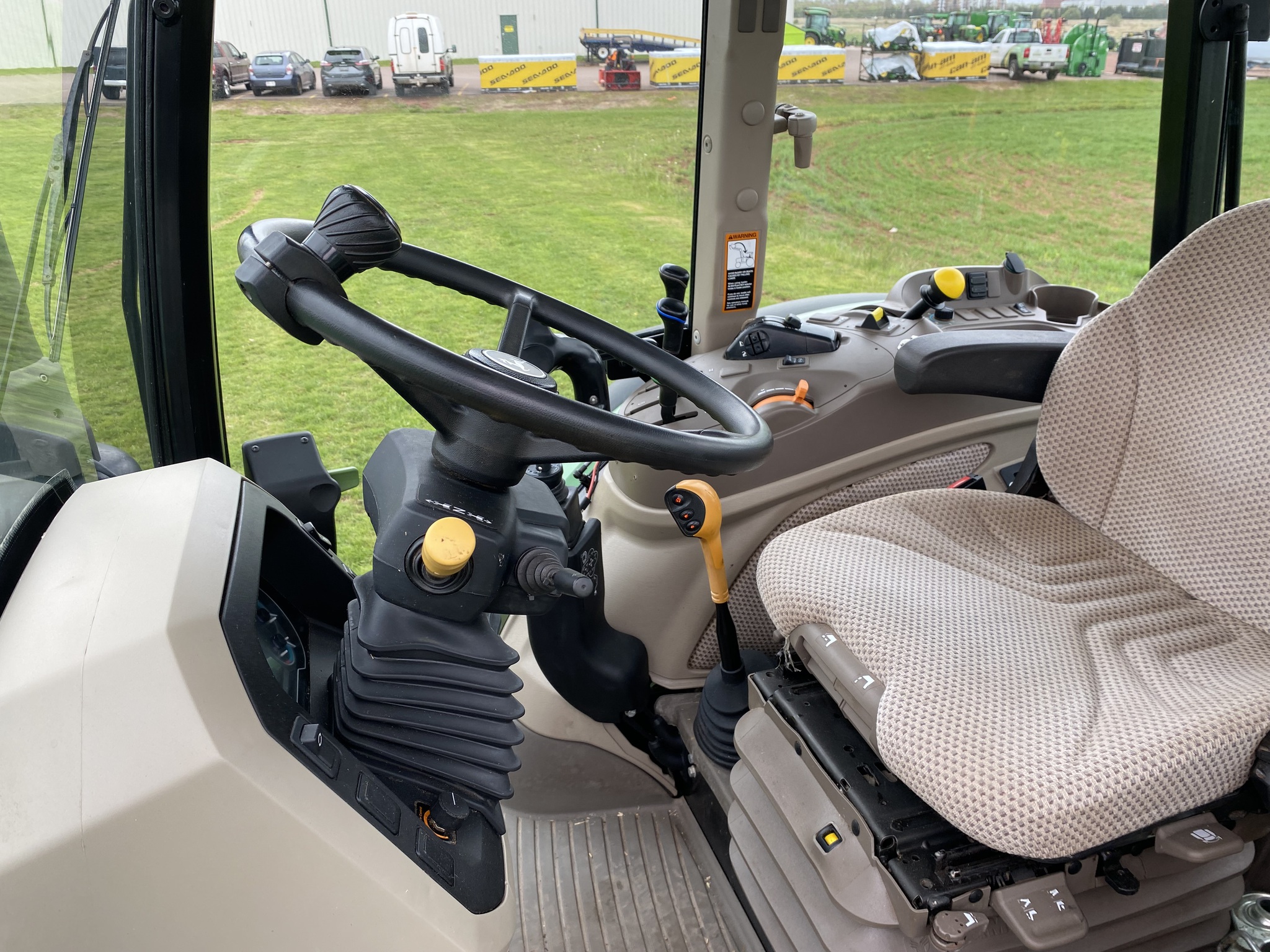 2021 John Deere 5115M Image 10