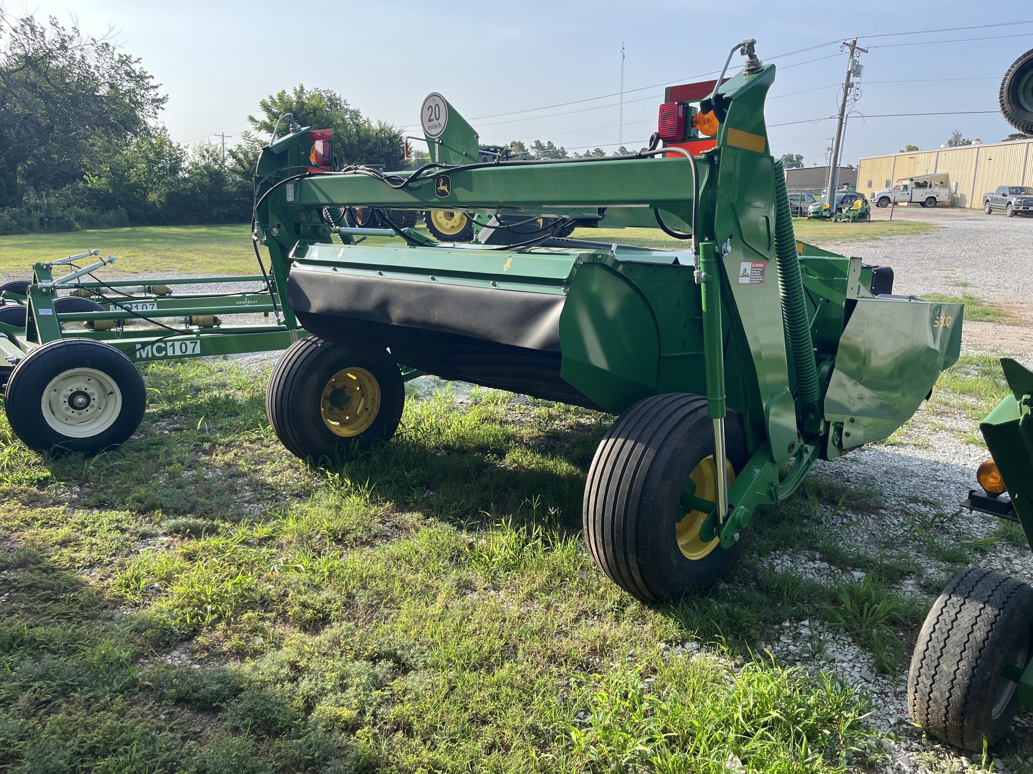 2023 John Deere S300 Image 7