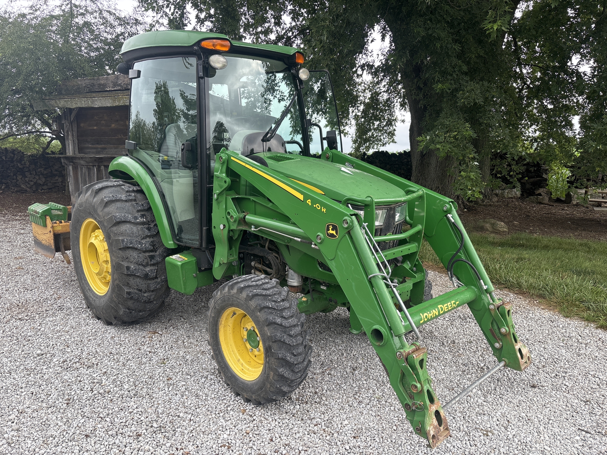 Used 2019 John Deere 4052R Compact Utility Tractors at Koenig Equipment in Franklin, IN - PhotoXL0