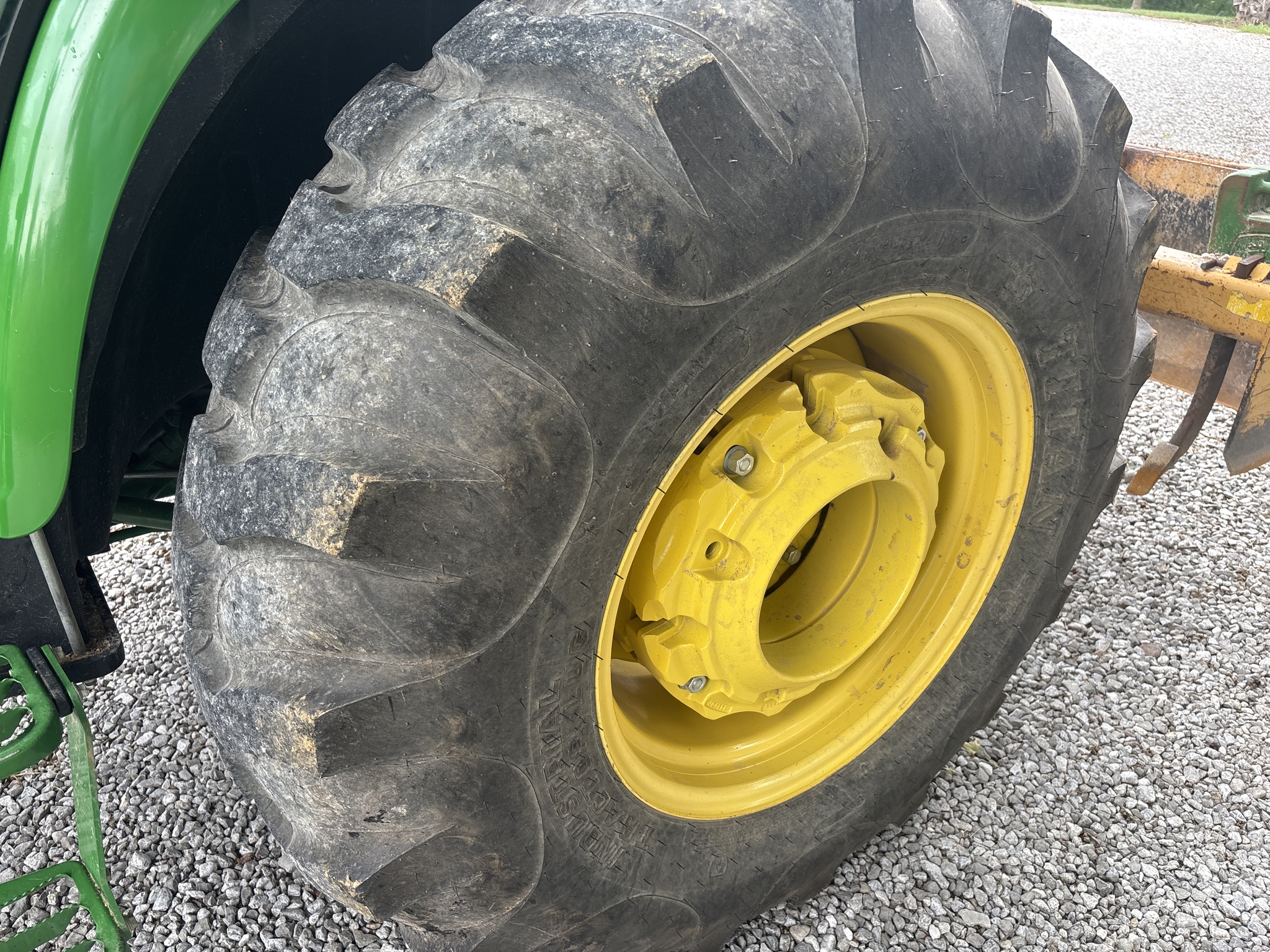 Used 2019 John Deere 4052R Compact Utility Tractors at Koenig Equipment in Franklin, IN - PhotoXL17