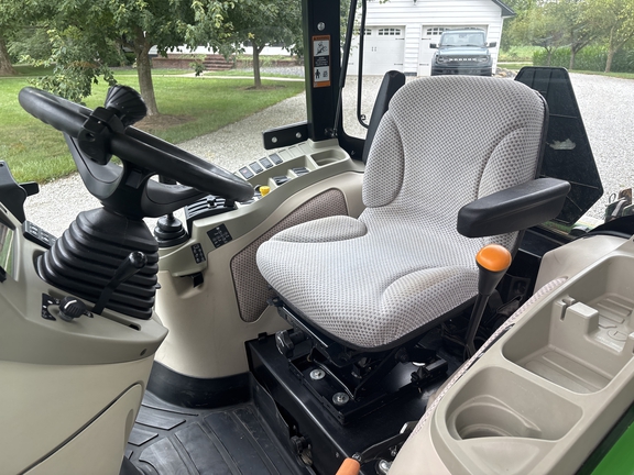 Used 2019 John Deere 4052R Compact Utility Tractors at Koenig Equipment in Franklin, IN - Photo21