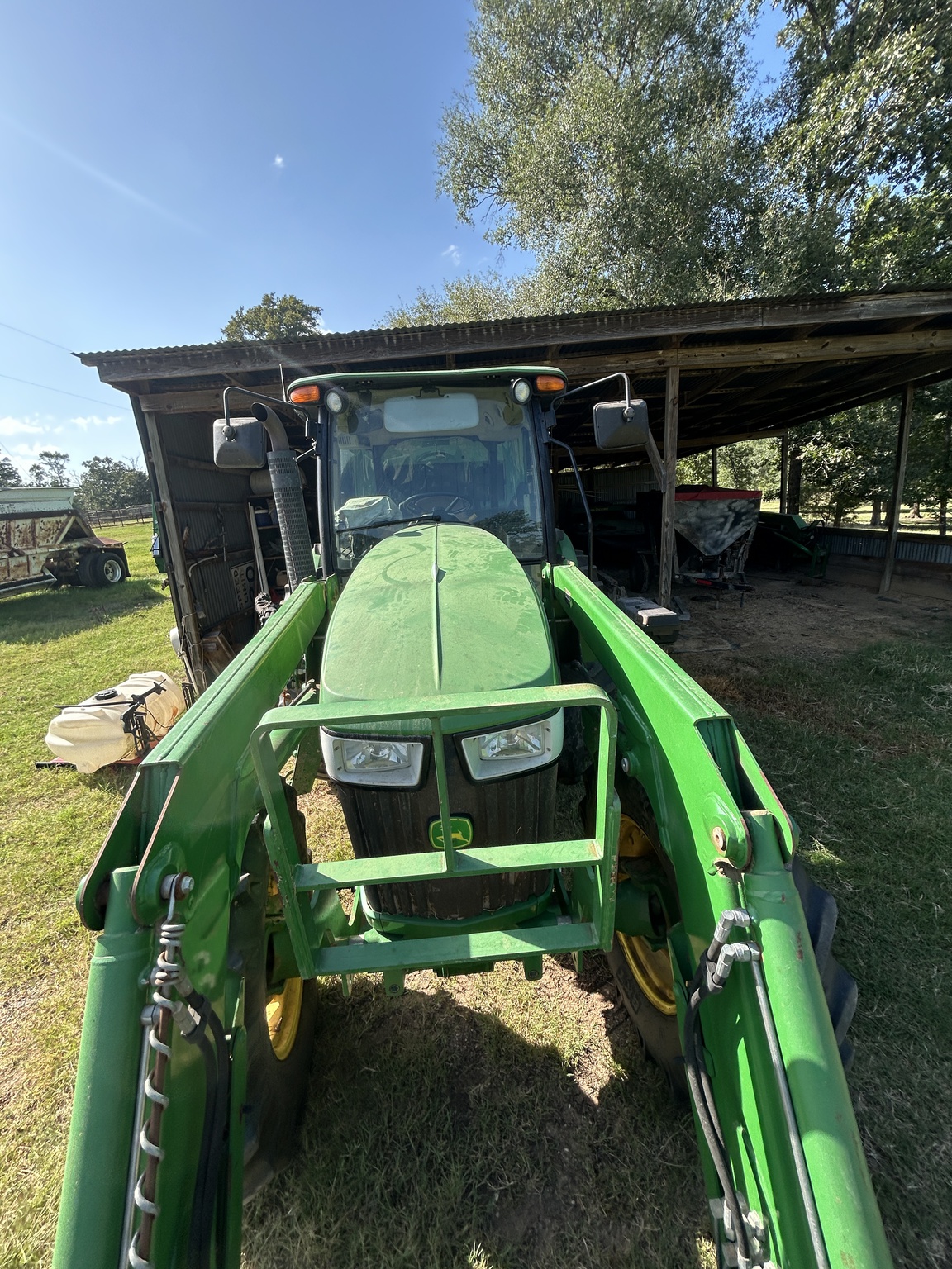2015 John Deere 6115D Image 4