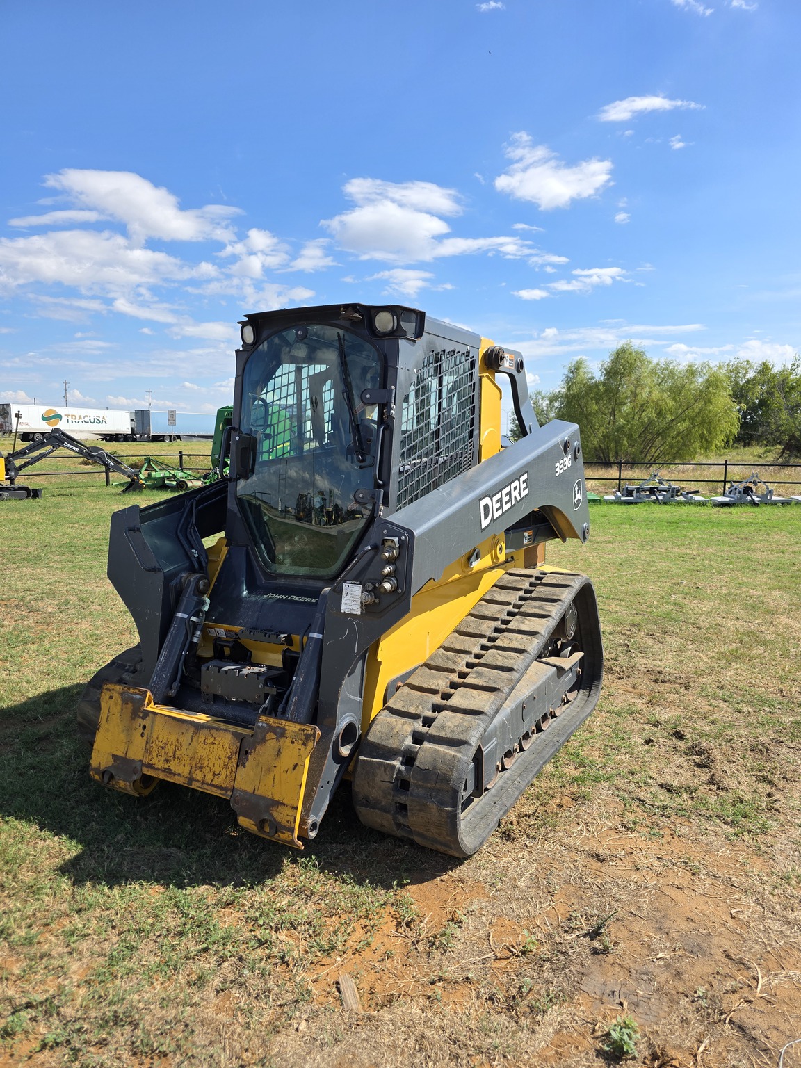 2019 John Deere 333G Image 1