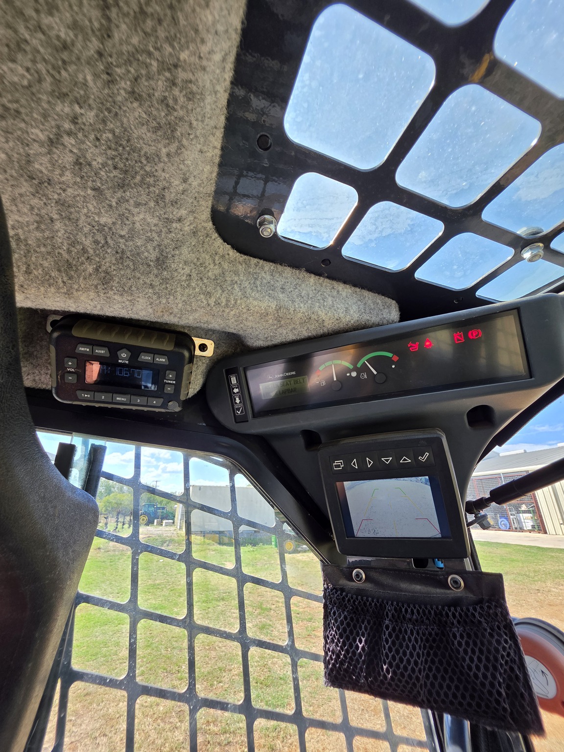 2019 John Deere 333G Image 11