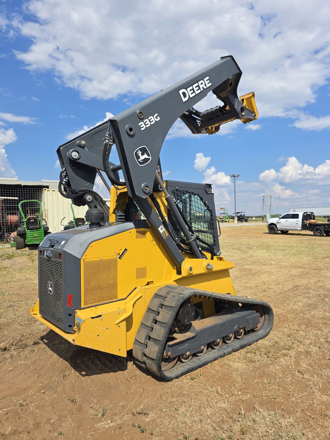 2019 John Deere 333G Image 5