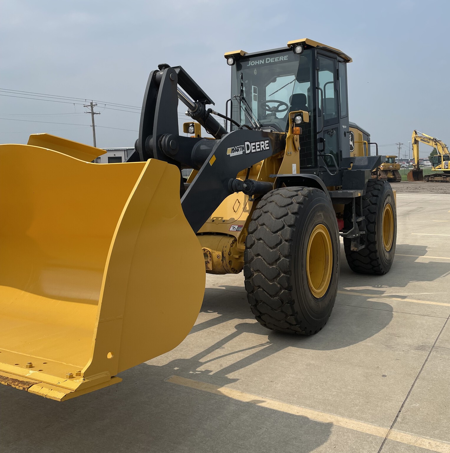 2024 John Deere 544 G Image 3