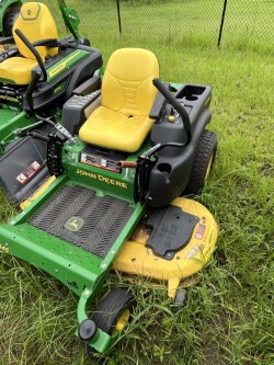 2008 John Deere Z445 Photo 2