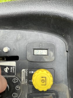 2008 John Deere Z445 Photo 6