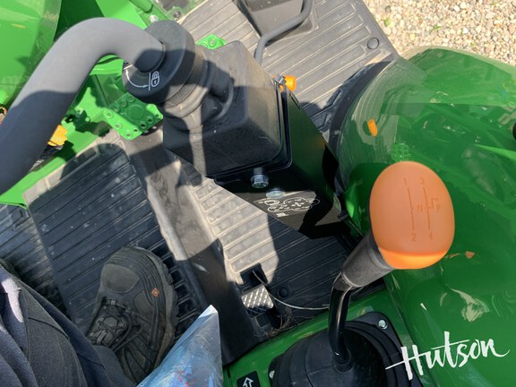 Photo of 2024 John Deere 5075E