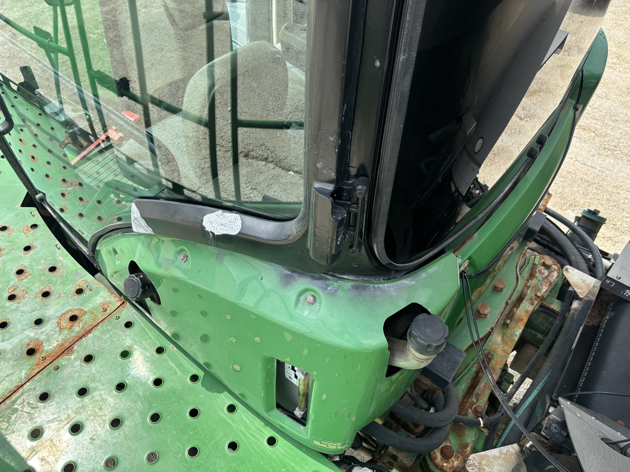 2017 John Deere F4365 Image 17