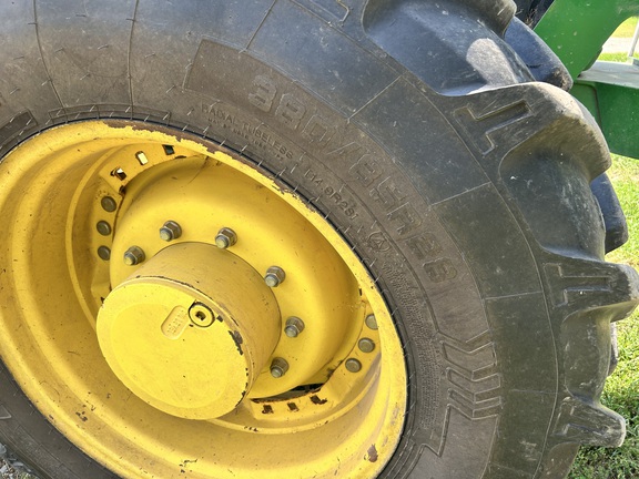 Photo of 2011 John Deere 7230 Premium