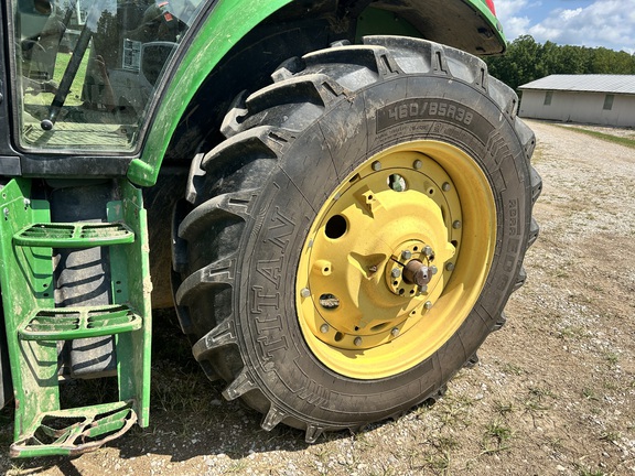 Photo of 2011 John Deere 7230 Premium