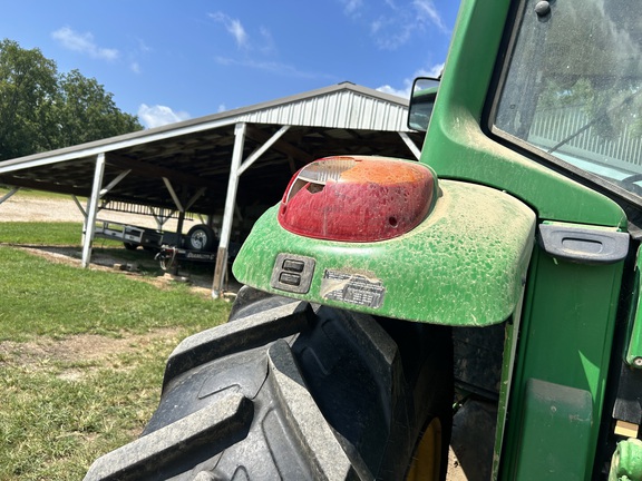 Photo of 2011 John Deere 7230 Premium