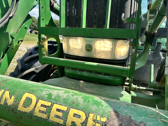 Photo of 2011 John Deere 7230 Premium