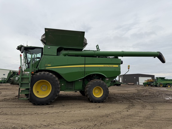 2024 John Deere S780 - Photo6