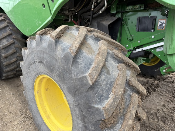 2024 John Deere S780 - Photo15