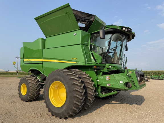  John Deere S780