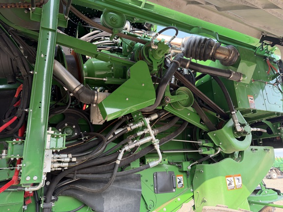 2024 John Deere S780 - Photo16