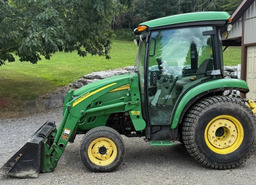 Tractor - Compact Utility For Sale 2010 John Deere 3520 , 37 HP