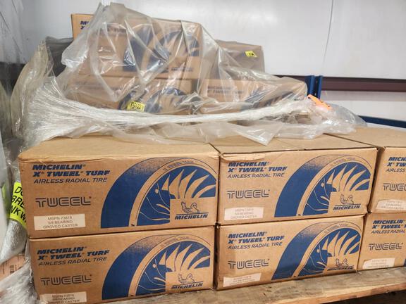 John-Deere-Michelin-X-Front-Tweel-2836