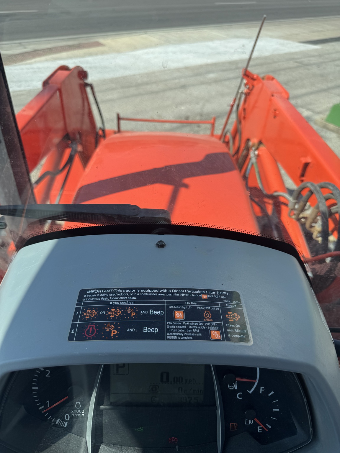 2019 Kubota M4D-071 Image 12