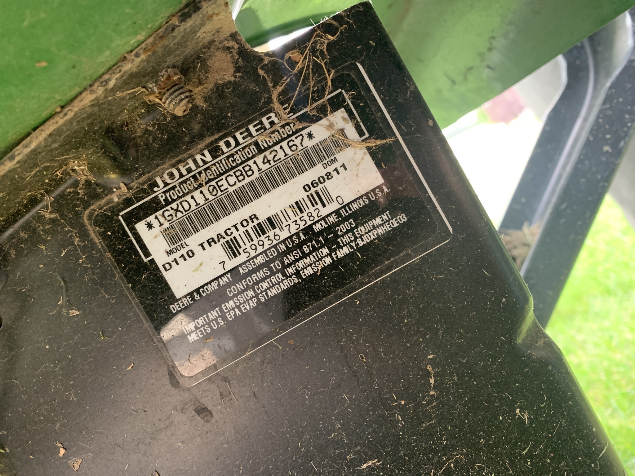 2011 John Deere D110 Image 10