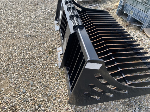 Photo of 2024 John Deere R75