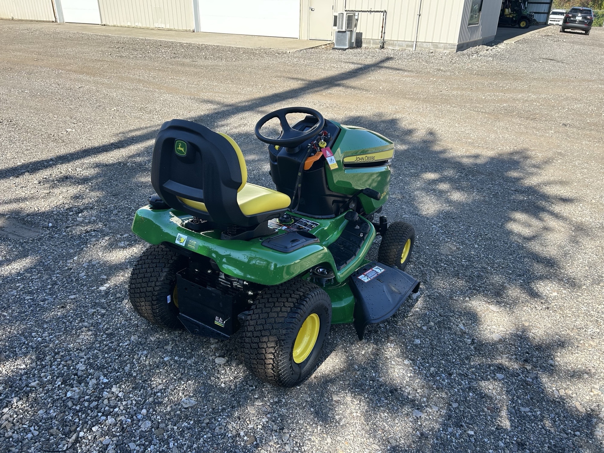 2025 John Deere X350 Image 6