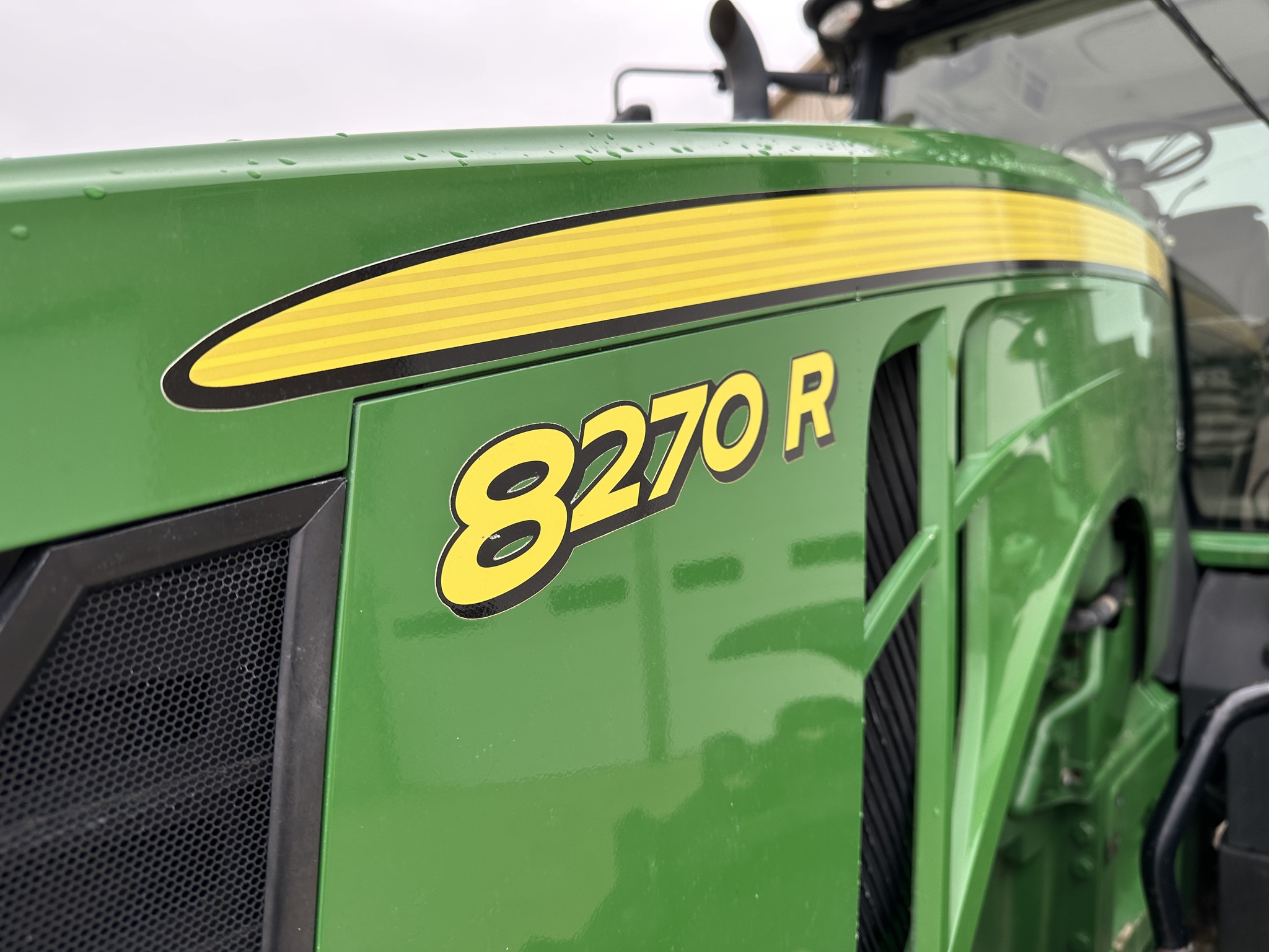 2015 John Deere 8270R Image 19
