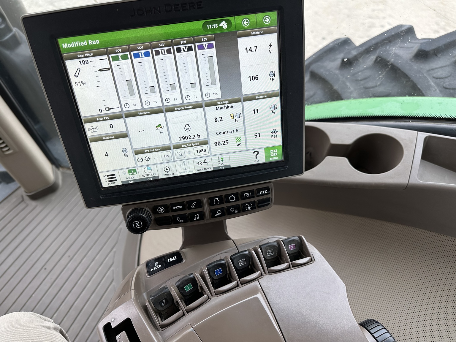 2015 John Deere 8270R Image 23