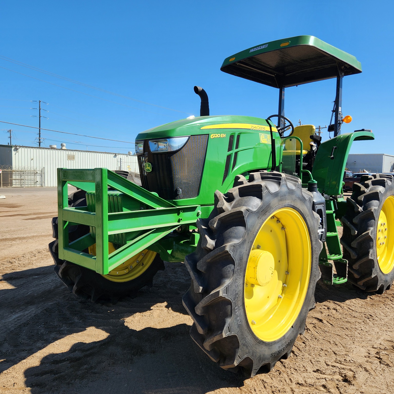 2022 John Deere 6120E Image 1