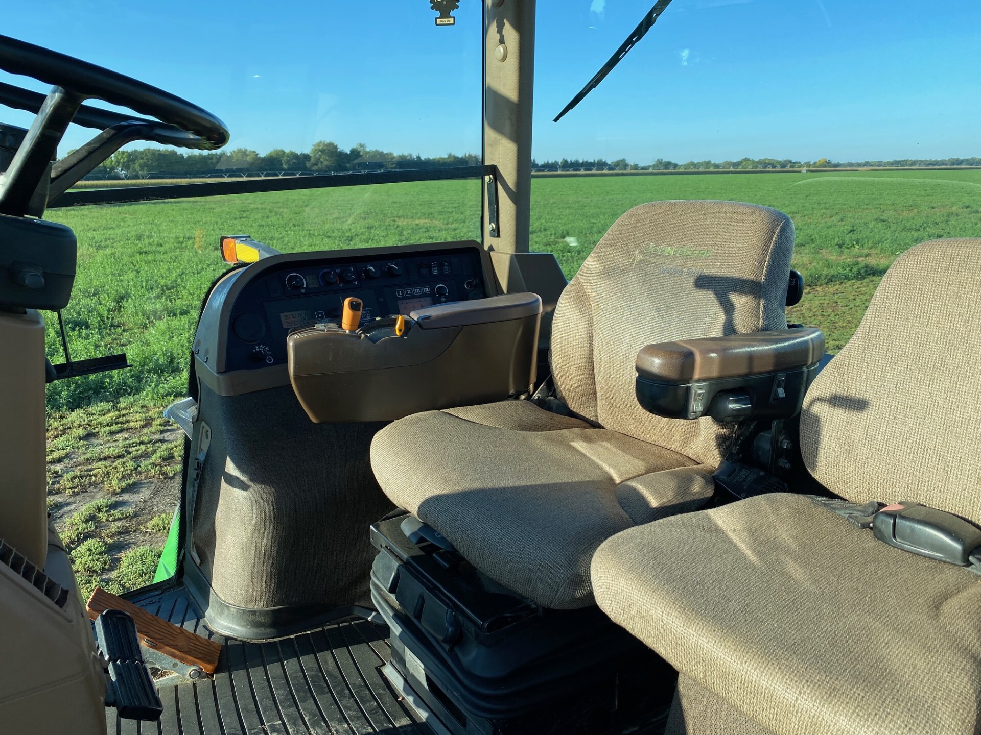 2010 John Deere 7930 Image 11