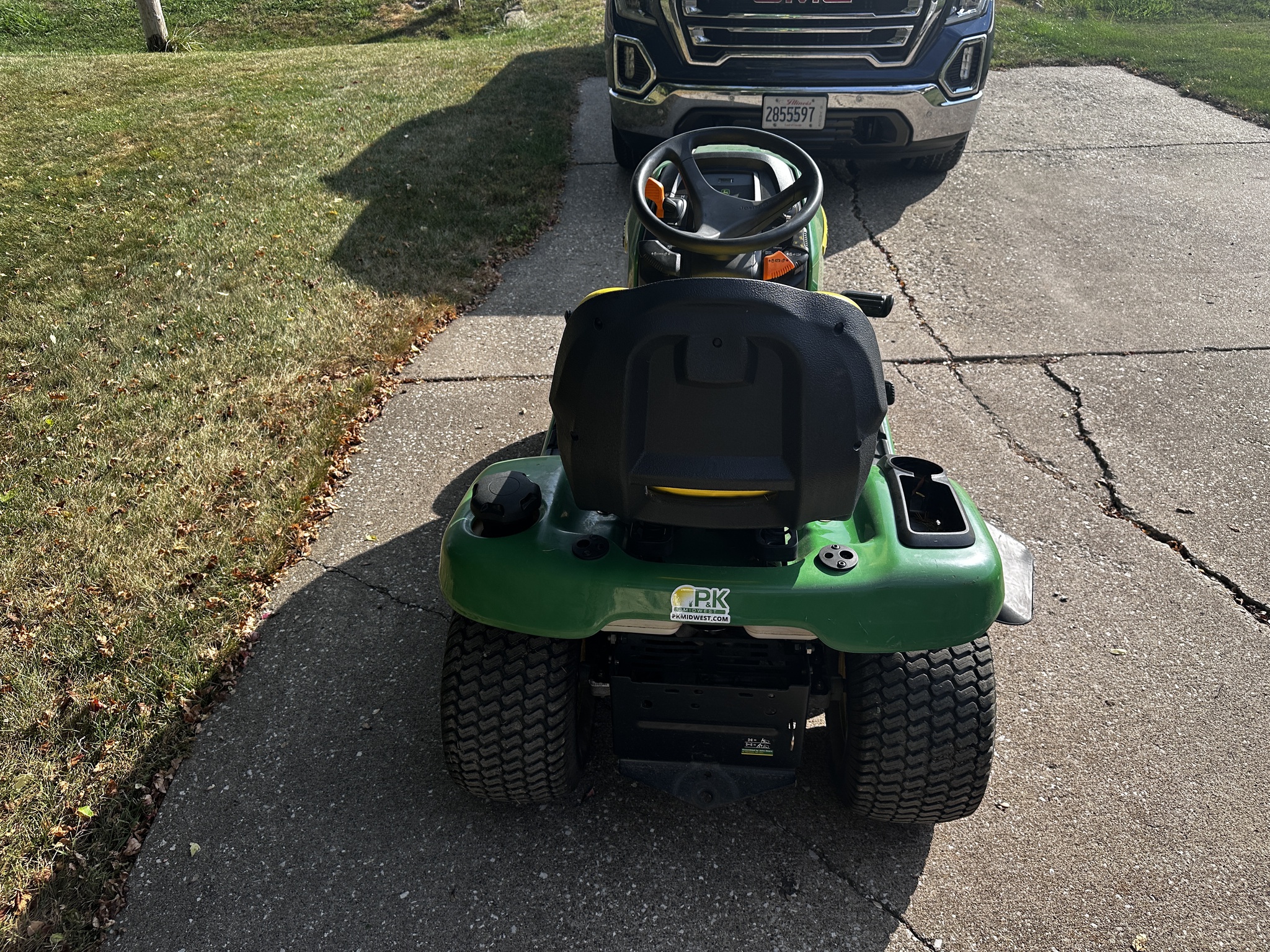 2011 John Deere X300 Image 3