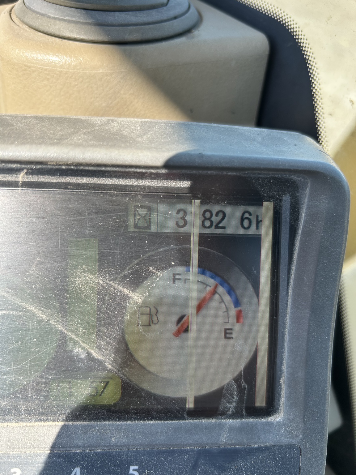 2012 John Deere 85D Image 7