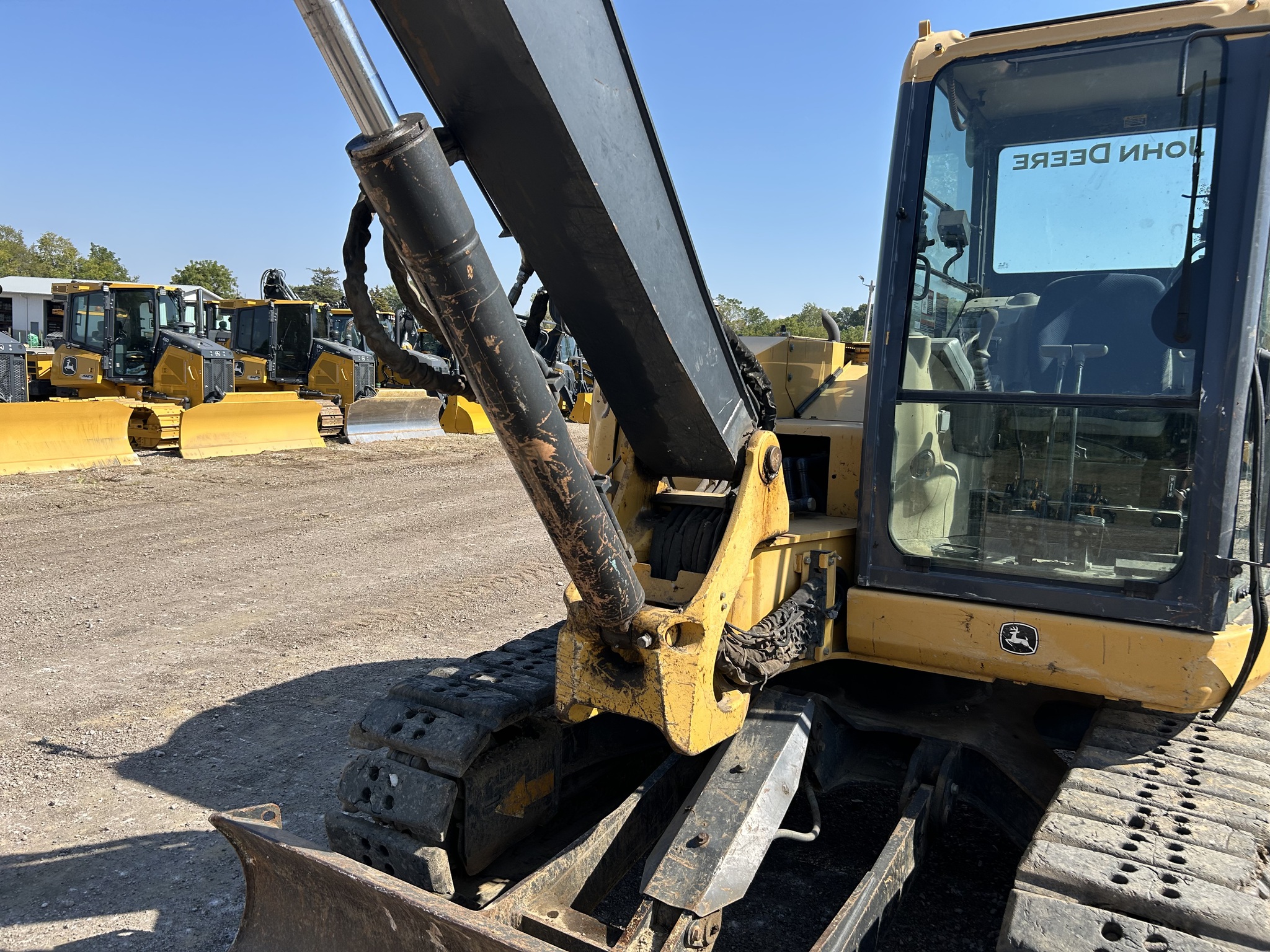 2012 John Deere 85D Image 5