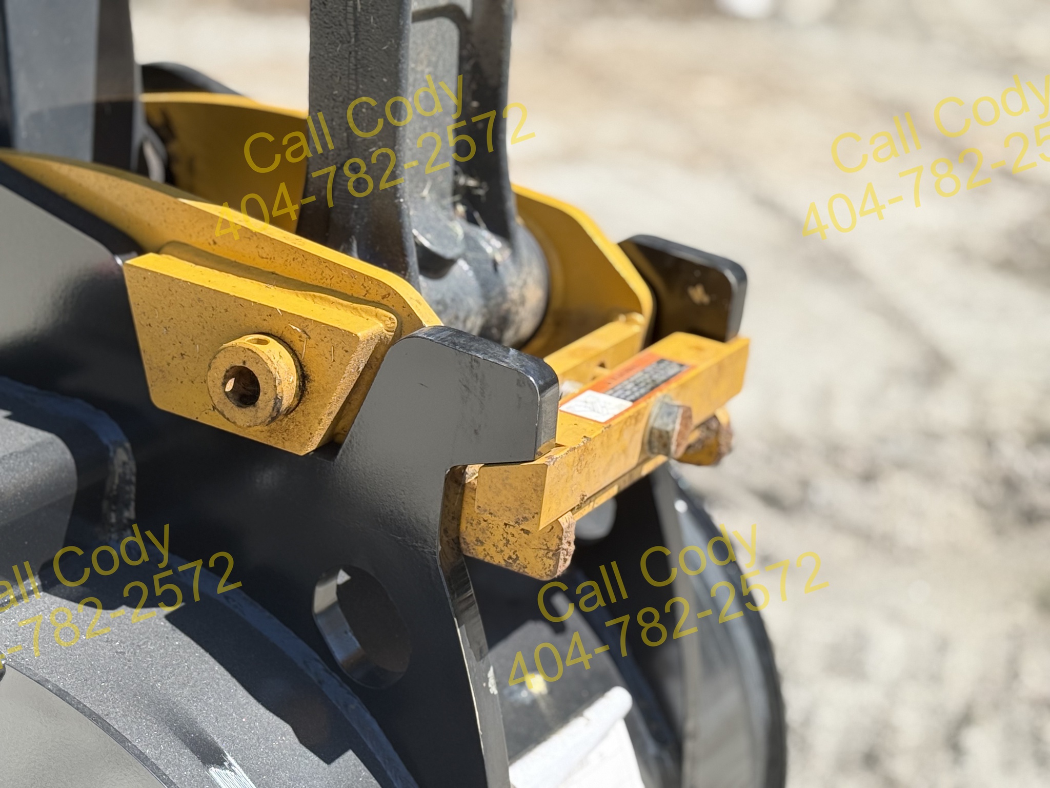 2025 John Deere 60 P Image 6