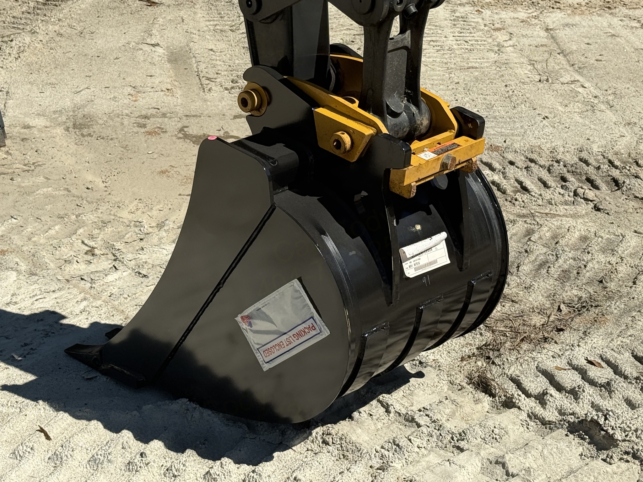 2025 John Deere 60 P Image 10