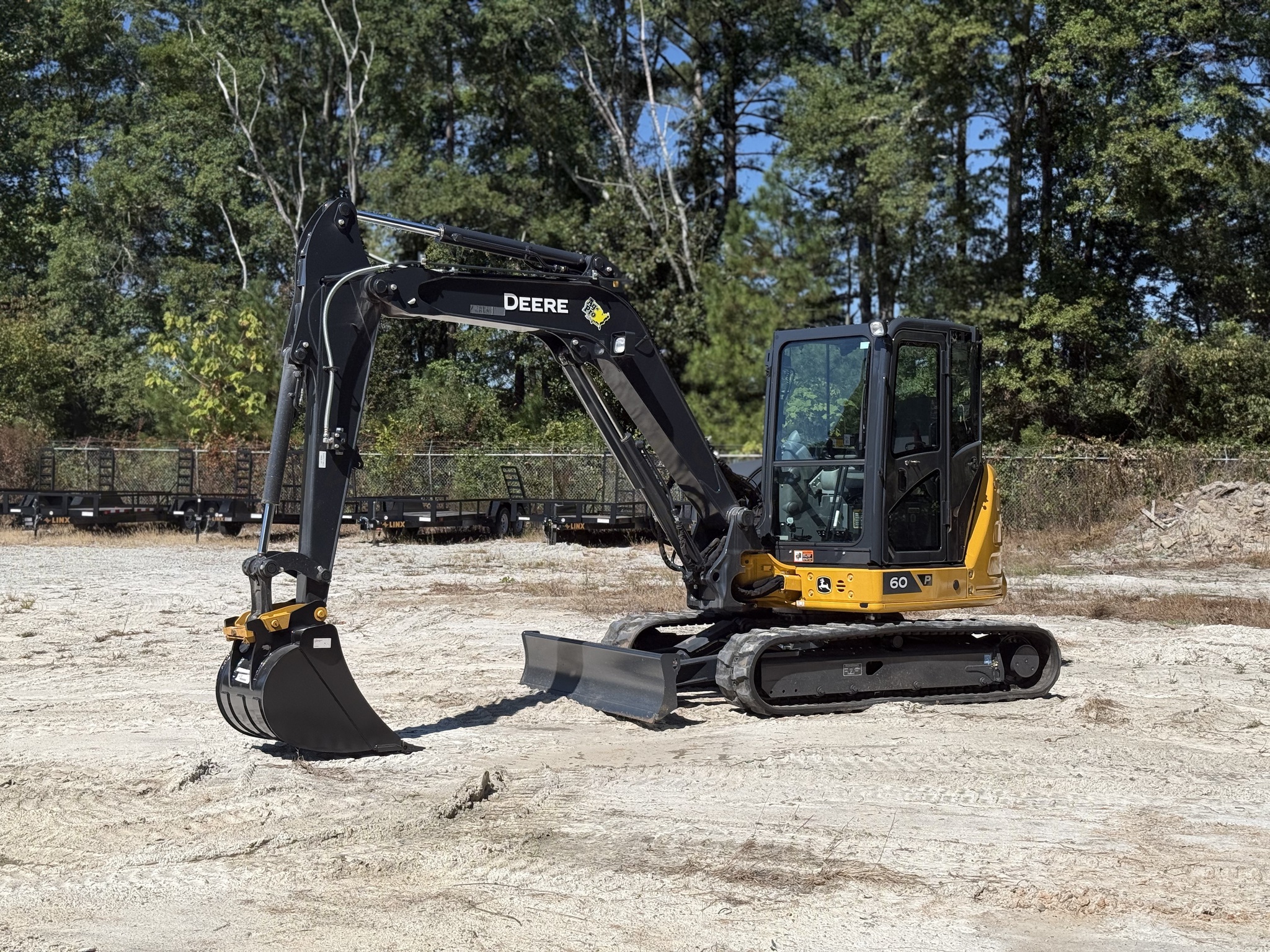 2025 John Deere 60 P Image 3