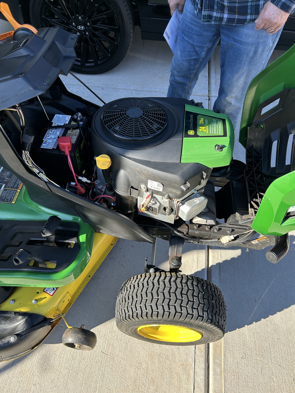 John Deere S170 Image 2
