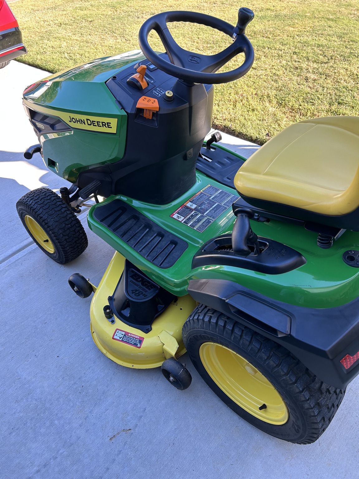 John Deere S170 Image 5