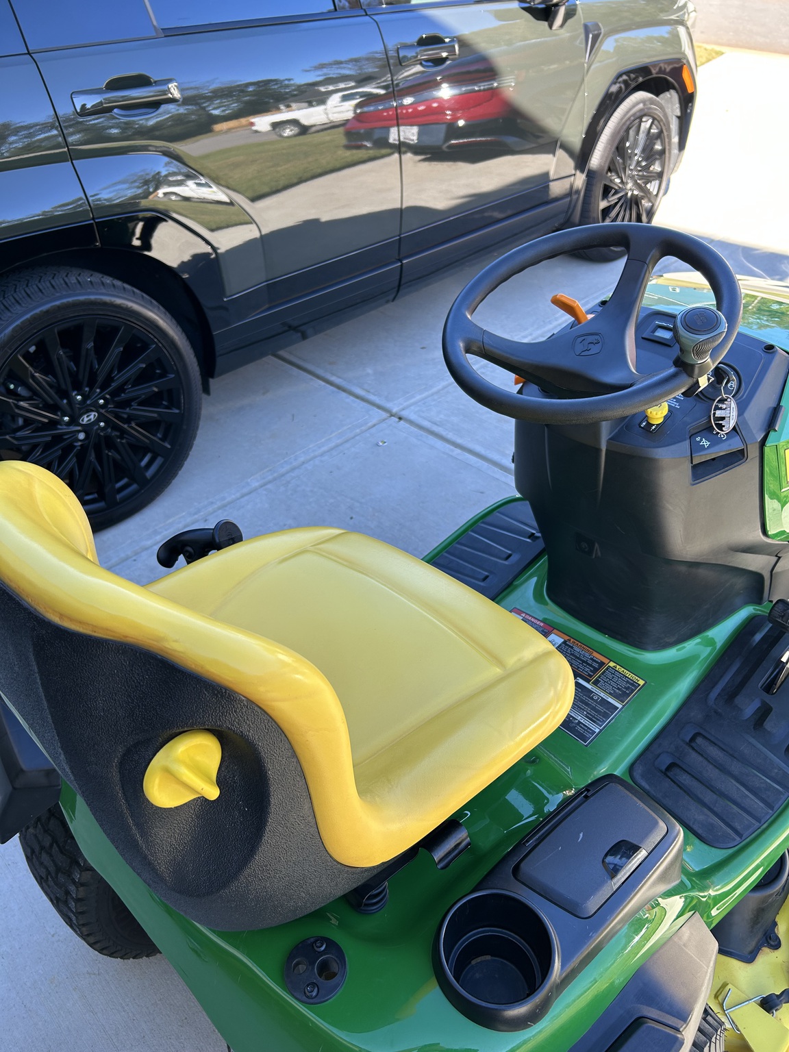 John Deere S170 Image 9