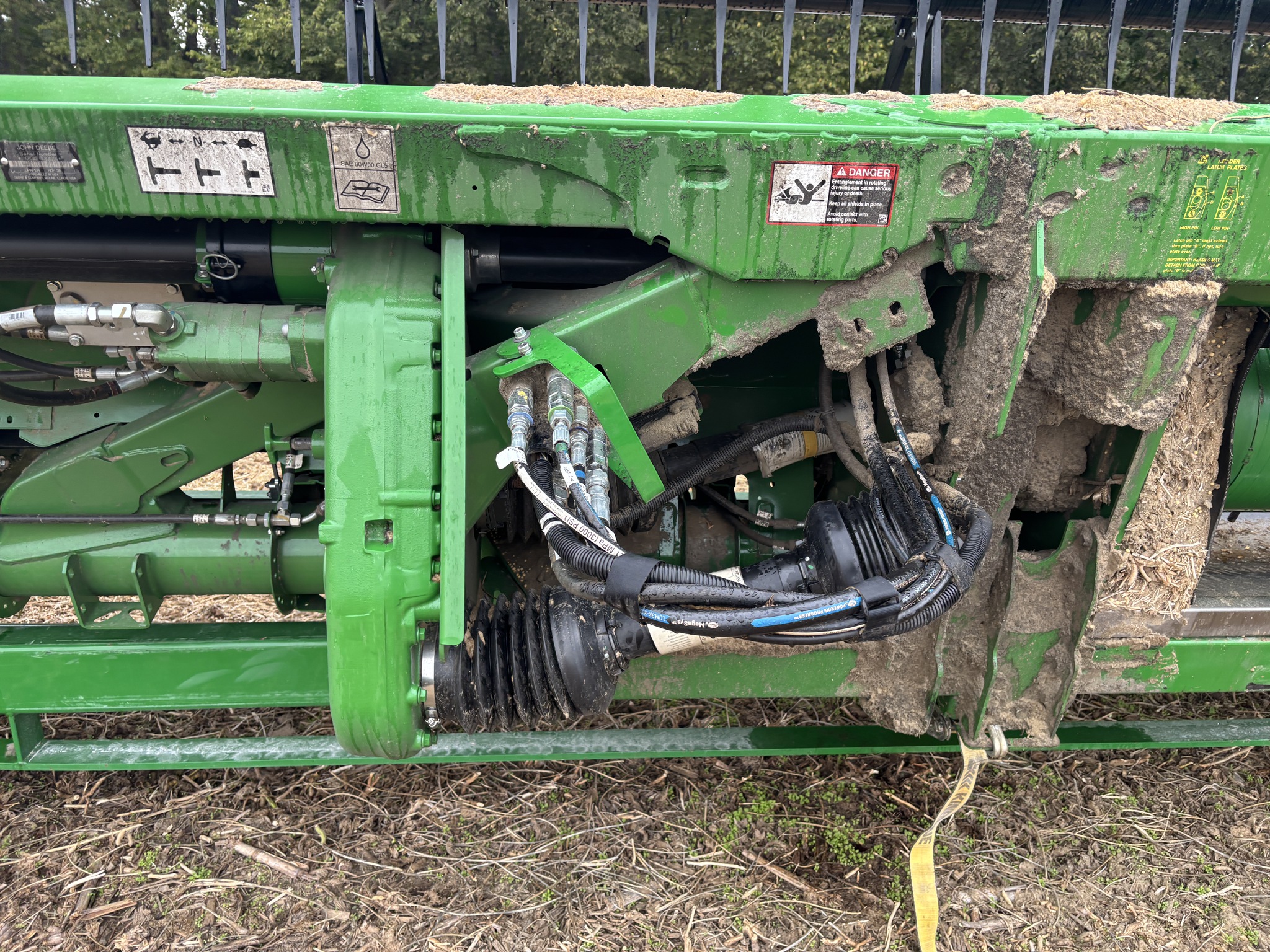  2025 John Deere RDF 35 at Heritage Tractor in Rockport, IL
