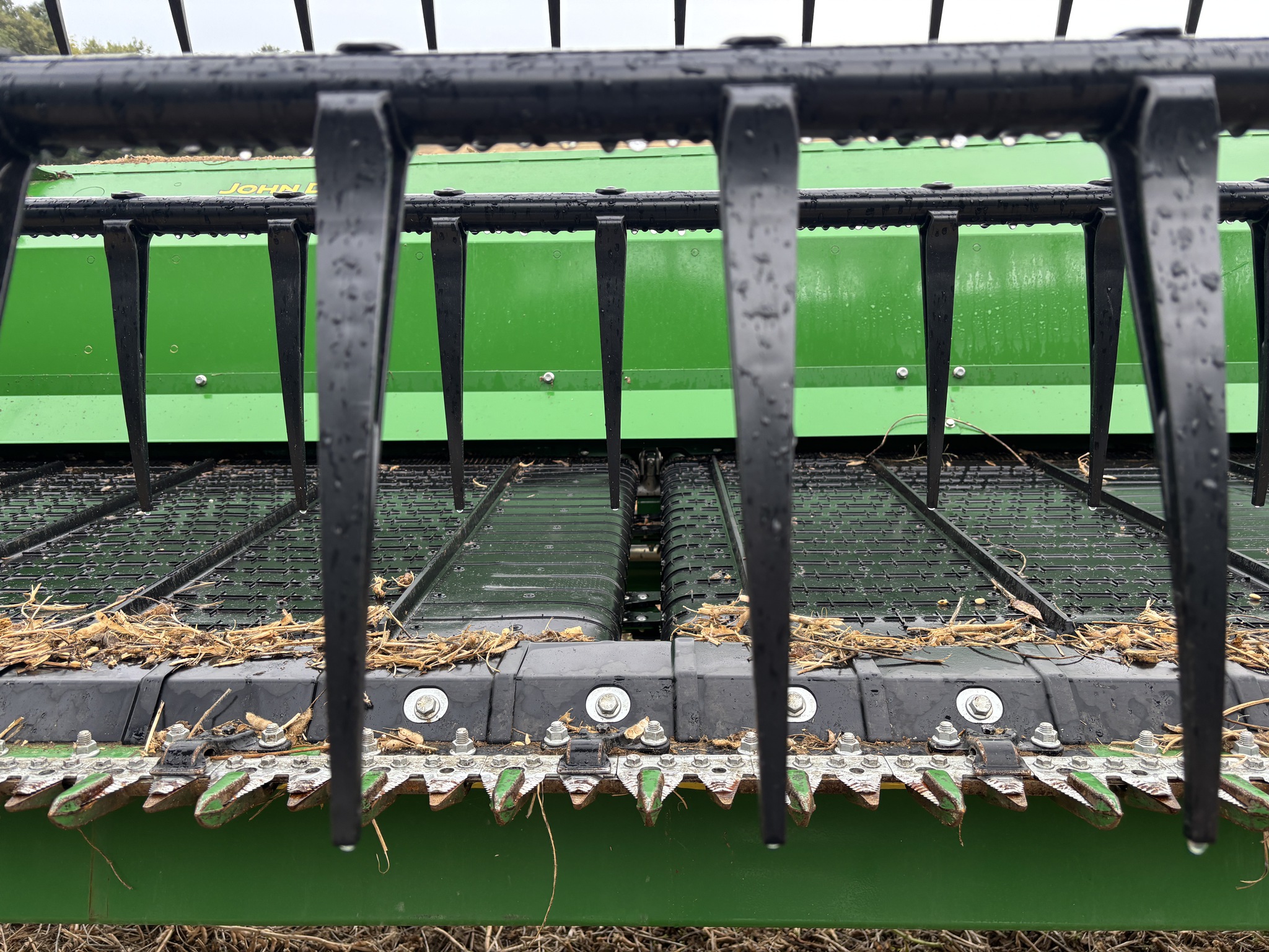  2025 John Deere RDF 35 at Heritage Tractor in Rockport, IL