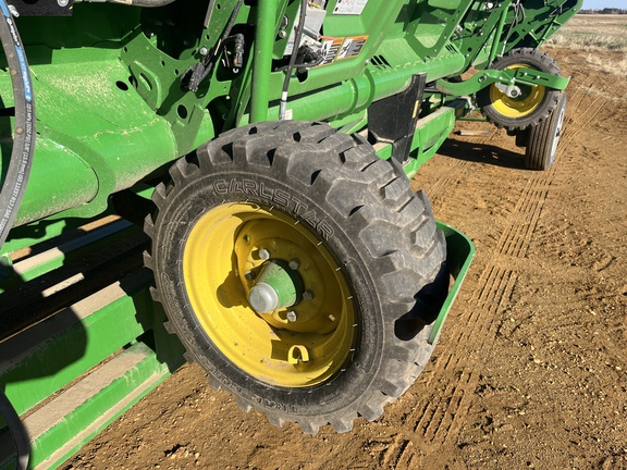 Used 2025 John Deere HDR 50 Combine Platforms at Horizon Ag & Turf in Westlock, AB - Photo5